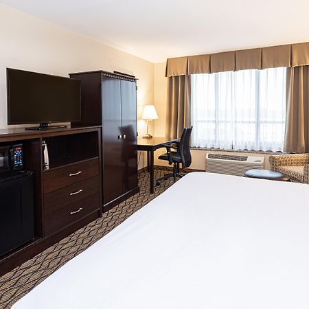 Holiday Inn St. Louis Airport West Earth City By Ihg Exterior photo