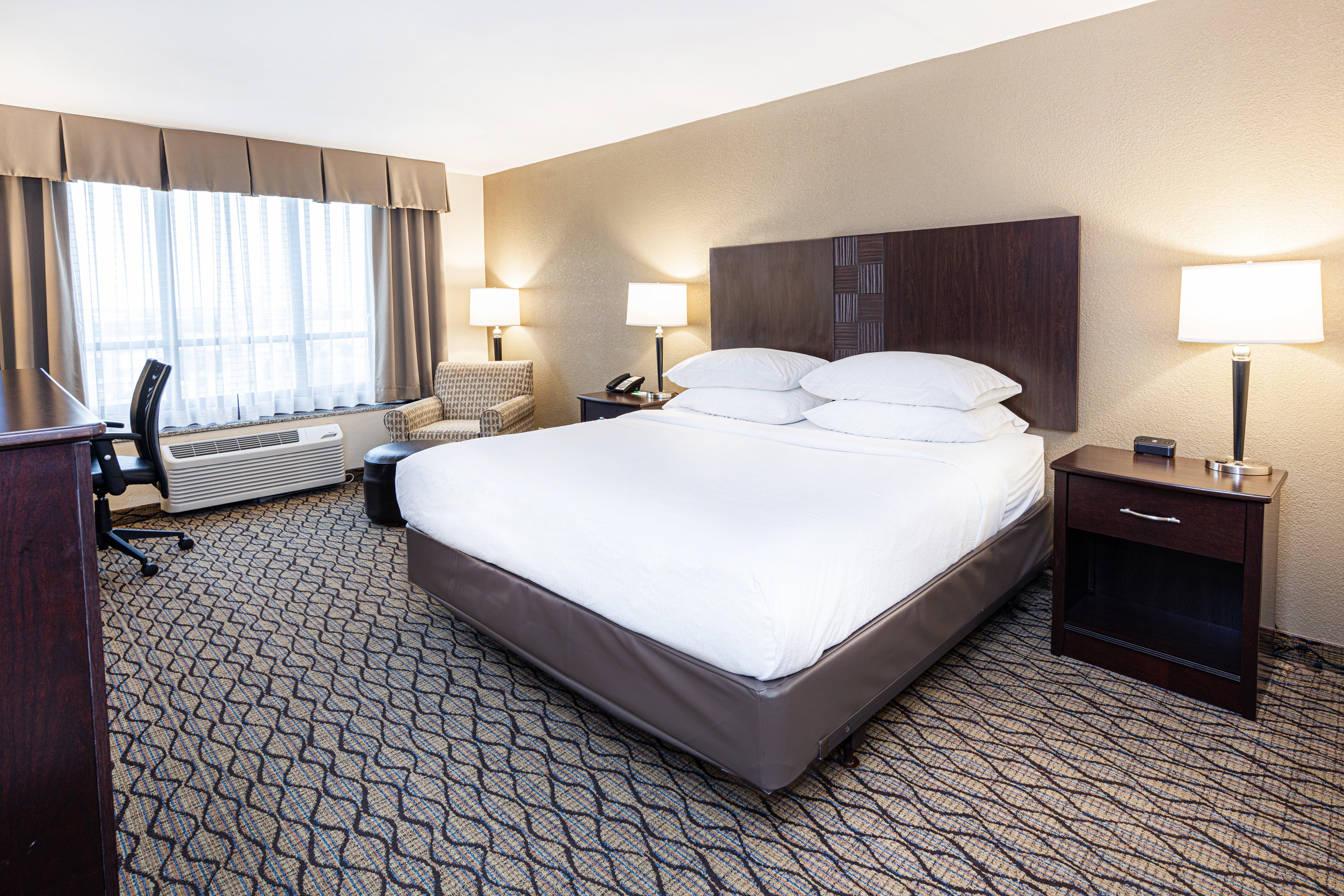 Holiday Inn St. Louis Airport West Earth City By Ihg Exterior photo