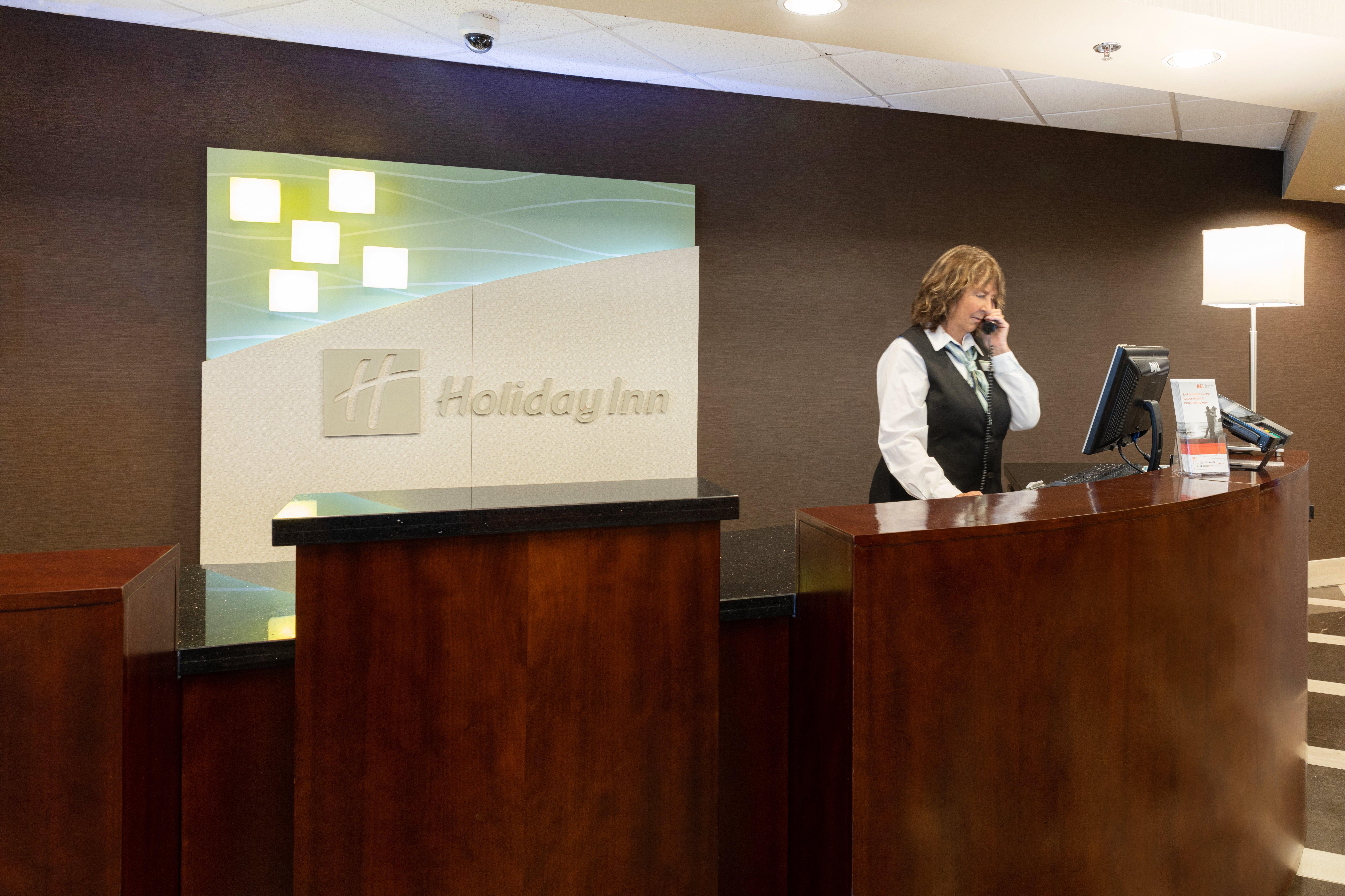 Holiday Inn St. Louis Airport West Earth City By Ihg Exterior photo