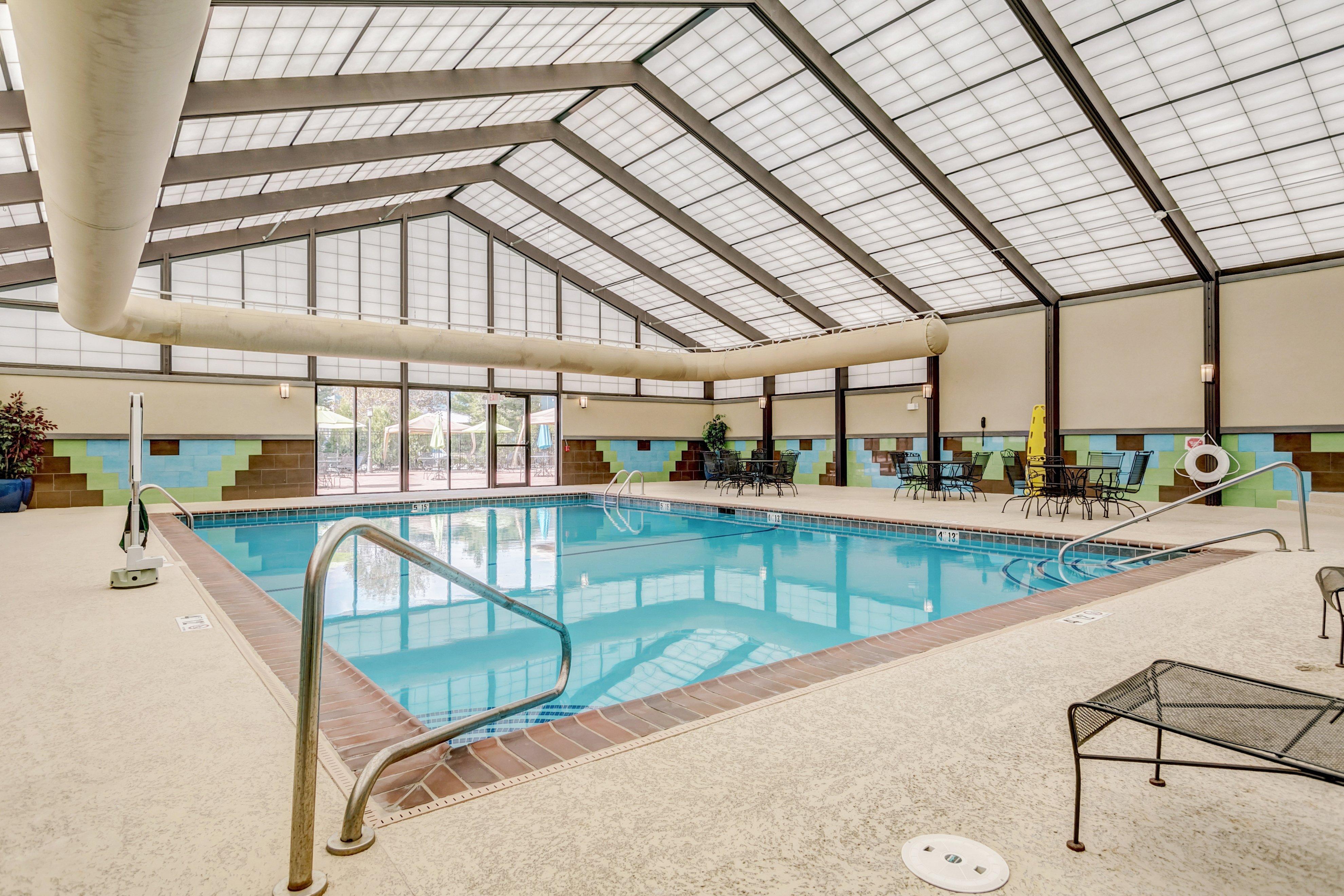 Holiday Inn St. Louis Airport West Earth City By Ihg Exterior photo